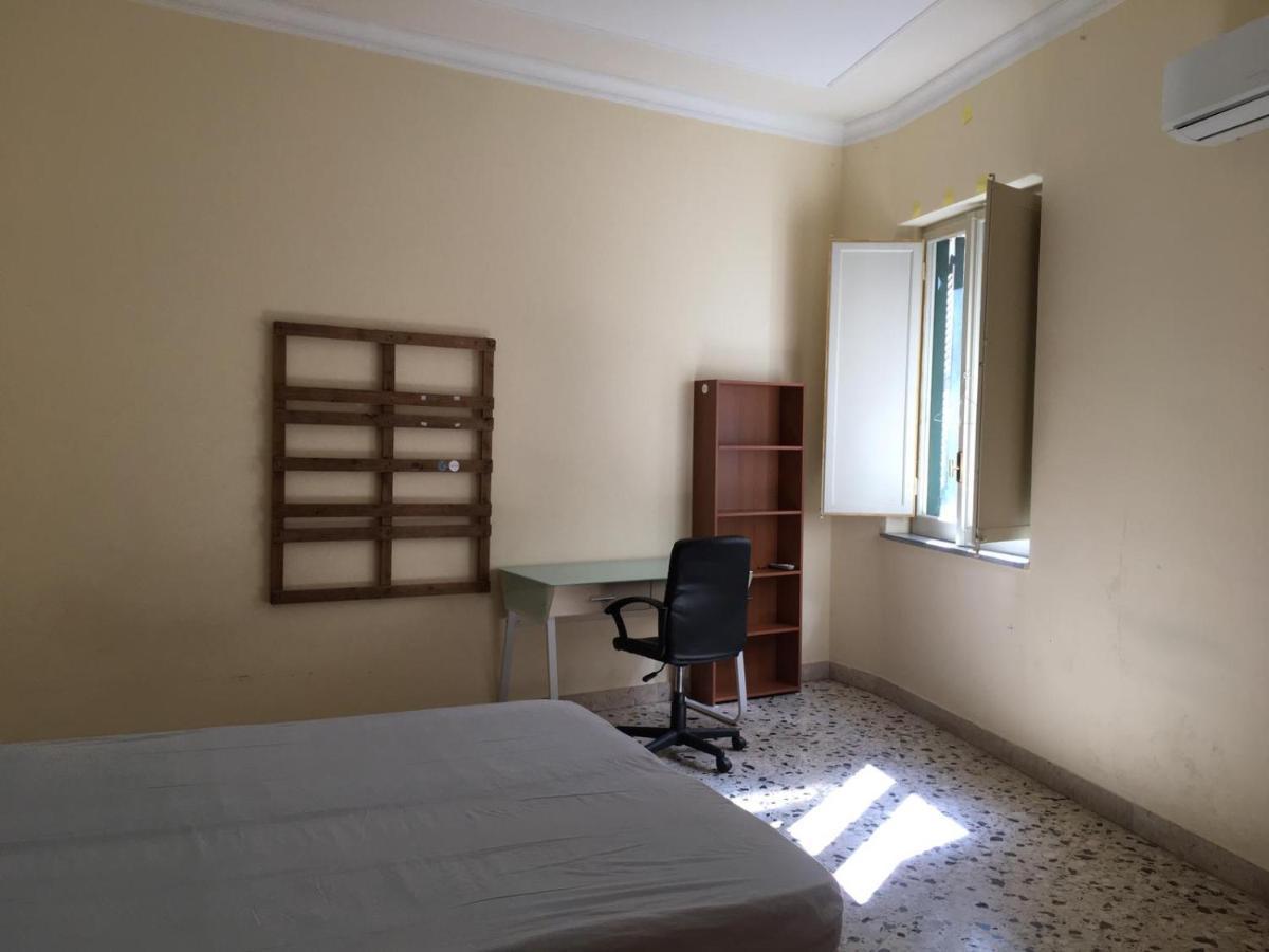 Stanza Privata In Appartamento Per Smart Working, Digital Nomads O Coliving Palerme Extérieur photo
